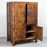 MD8105 Tall, solid wood TV cabinet with 4 doors, Chinese style