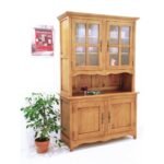 MD8250 Solid wood display and storage cabinet with 4 doors, classic design