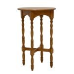 MD8264 Solid wood tall bar table, square design