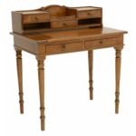 MD8287 Solid Wood Writing Desk, Classic Design, 5 Drawers