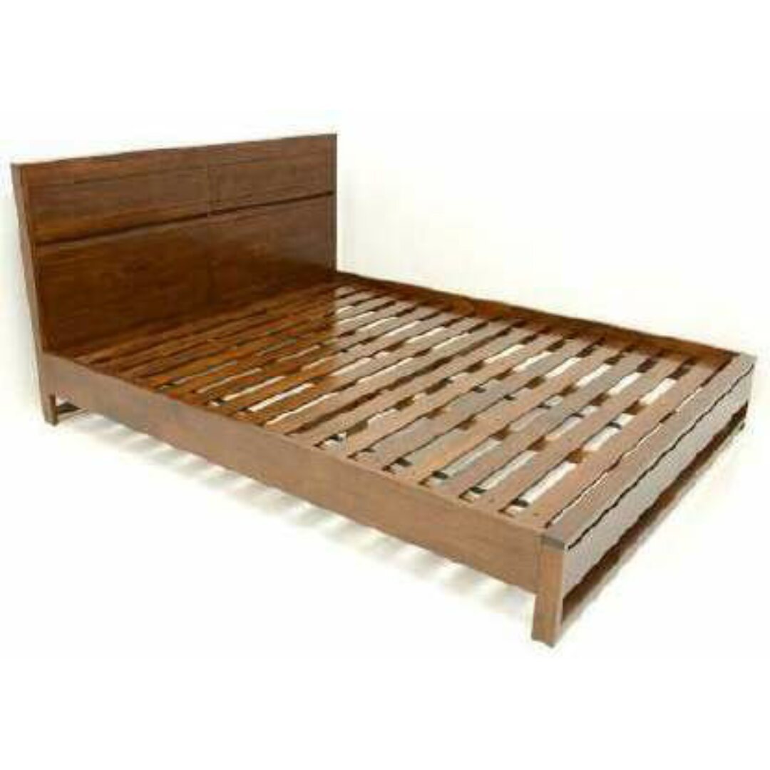 MD9250KFL1 Bed Frame, 5-foot solid wood bed